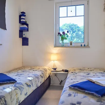 54 6, Lindenweg 2 F Appartement